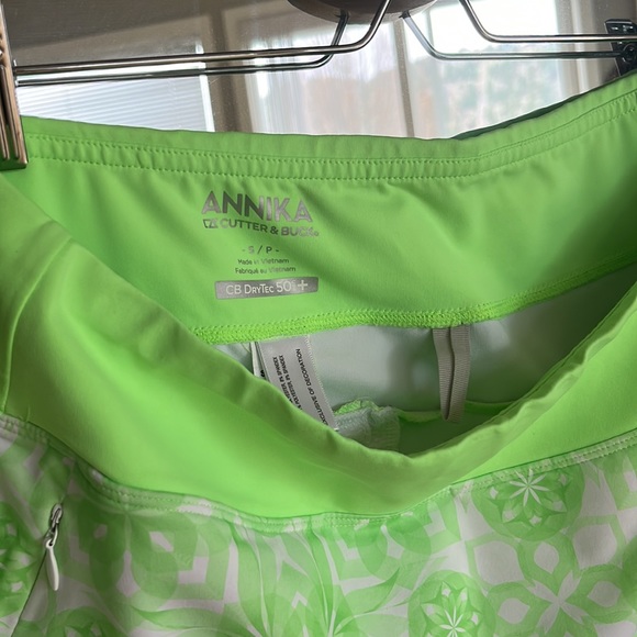 💰3 for $40 💰 Cutter & Buck Neon Green Golf Skirt - Picture 5 of 5